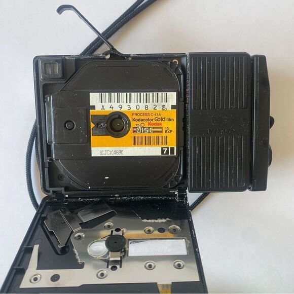 MINOLTA DISC 7 Vintage Film Camera Portable Small Compact - Picture 4 of 5